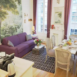 Apartment Louvre Opera Private Chicsuites